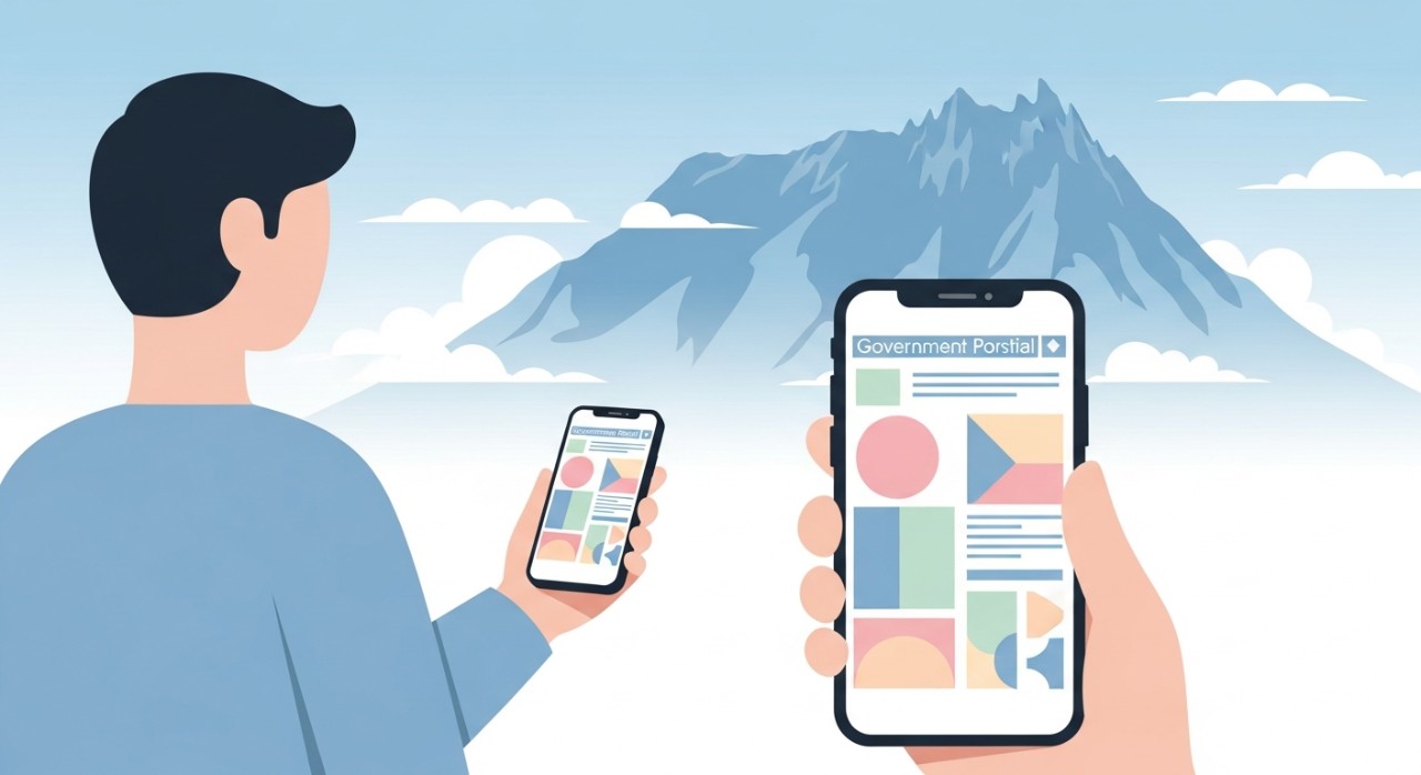 Seorang individu sedang menggunakan telefon pintar untuk menyemak status permohonan bantuan kewangan Sabah.